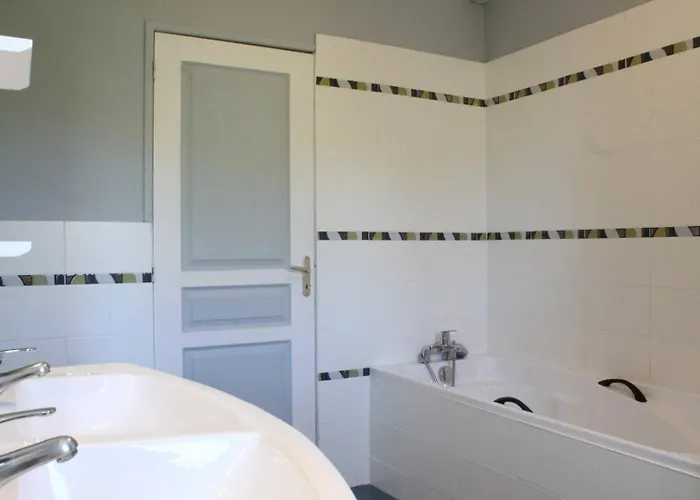 Maison 5 Pieces 8 Couchages Pierre D'oleron Spo000-123 * Saint-Pierre-d'Oleron